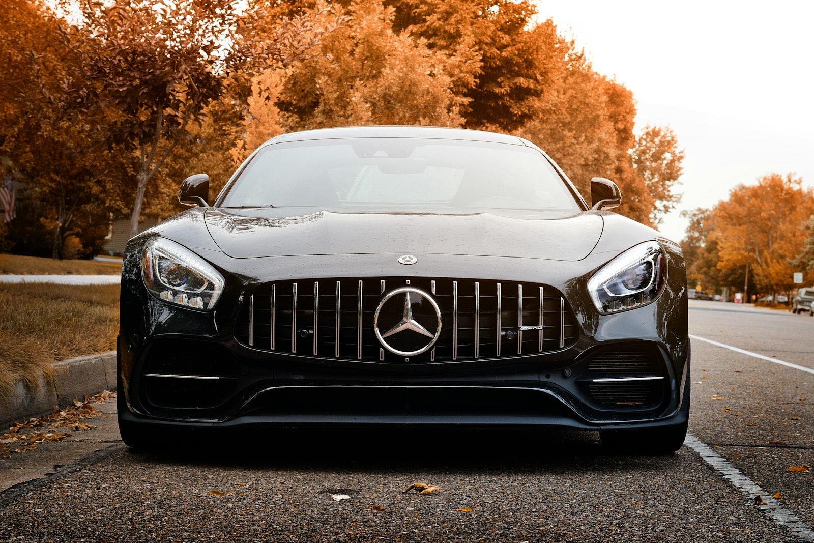 Chauffeur-driven wedding cars in Beaconsfield